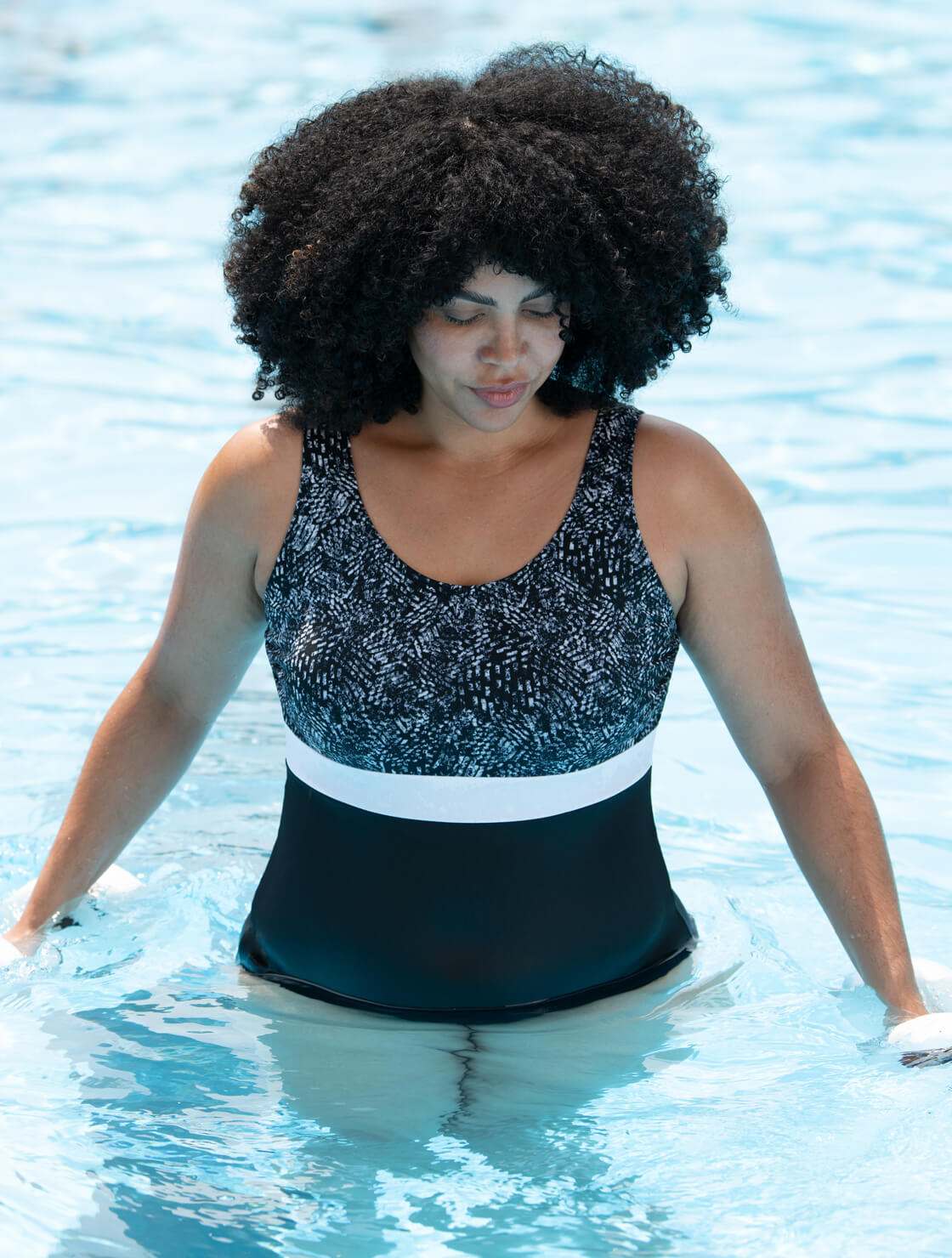 水着・ラッシュガード herlipto pool day swimwear black Women's Breeze Print One Piece Swimsuit | Moderate Coverage