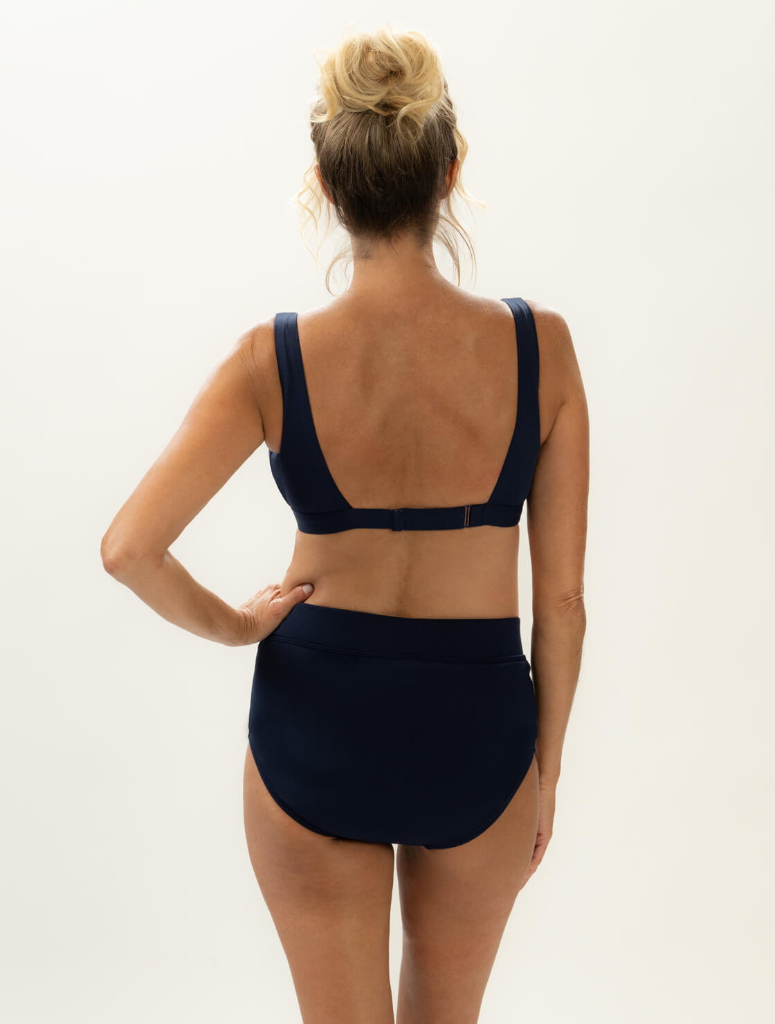 Women's Aquashape Solid Navy Scoop Neck Bikini Top w/ Back
